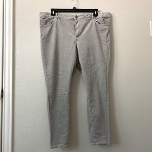 Gray Curvy Skinny Corduroy Pants | LOFT Size 18
